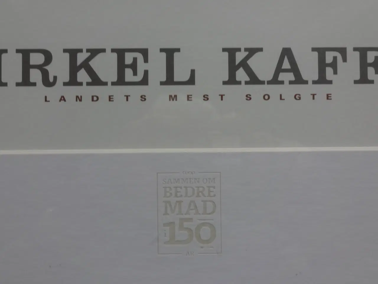 Billede 4 - Sikker Hansen, Kaffepigen.