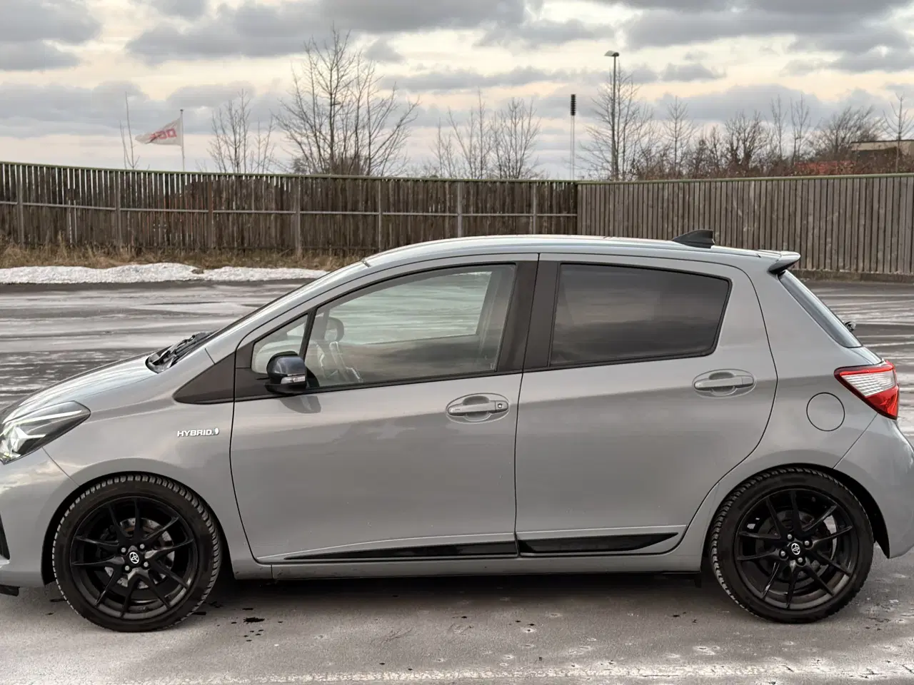 Billede 4 - Yderst sjælden GR Sport Yaris Hybrid