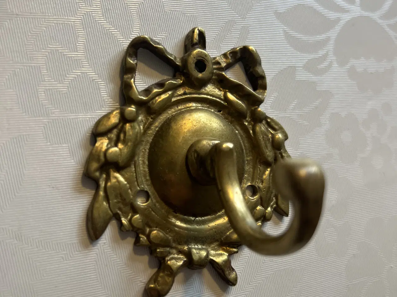 Billede 3 - Smukke gamle messing knager 