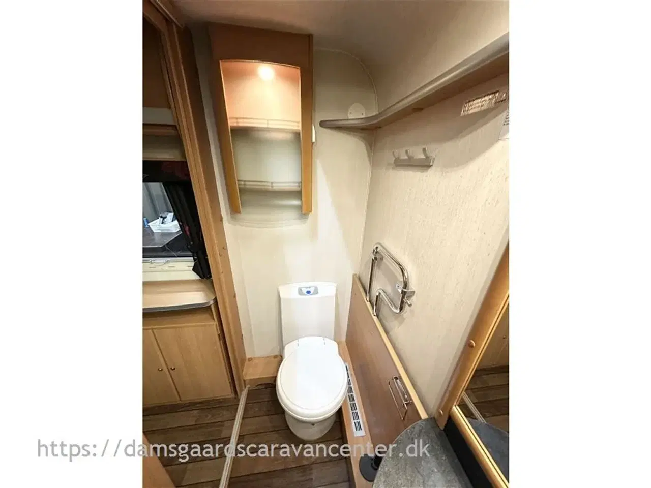 Billede 22 - 2011 - Cabby Comfort 650+ FT White Line Dobbeltseng - Centralvarme - Mover - Fortelt