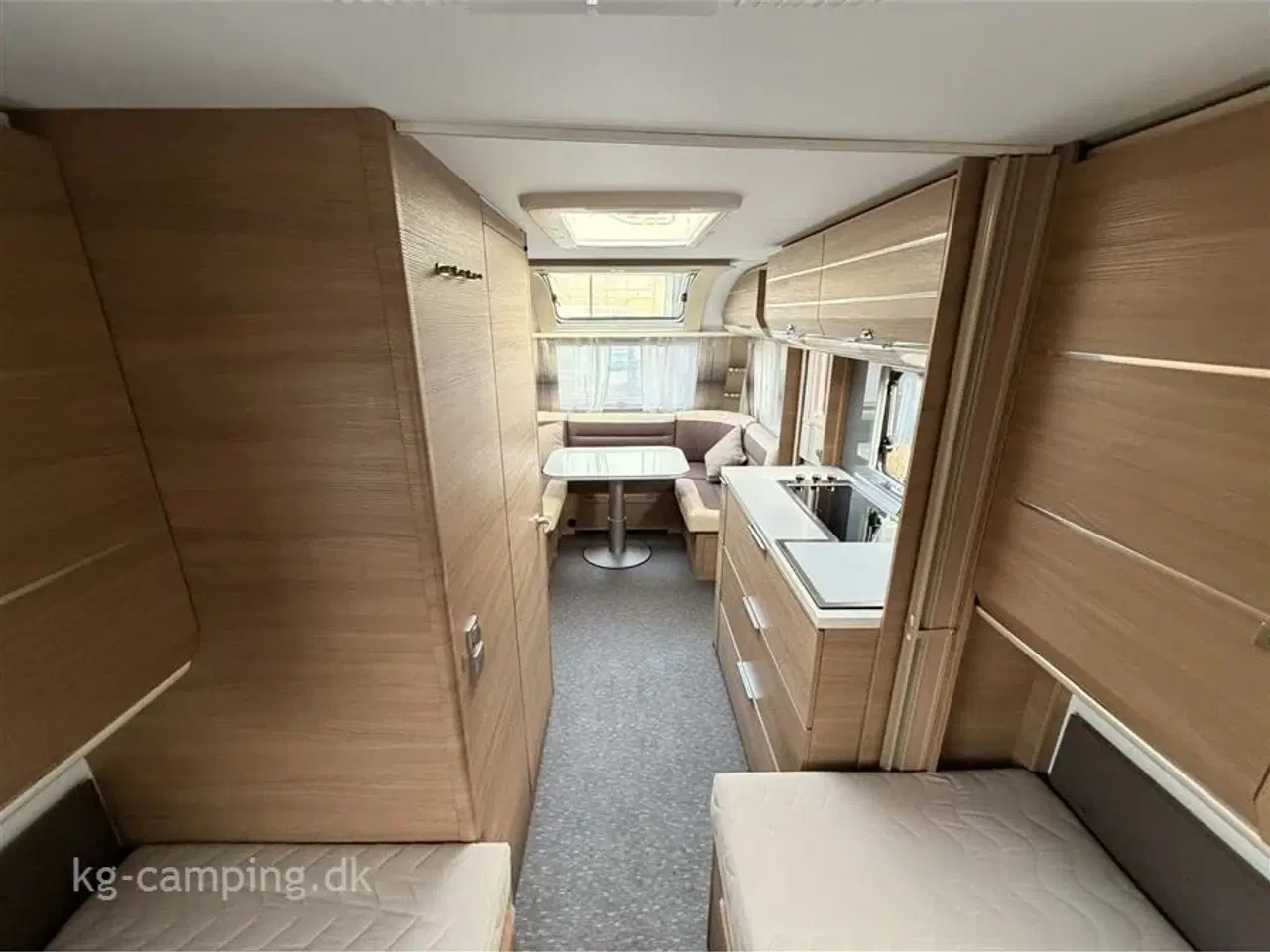 Billede 5 - 2016 - Adria Adora 542 UL   Enkeltsenge - Fortelt - Mover - Aircondition.