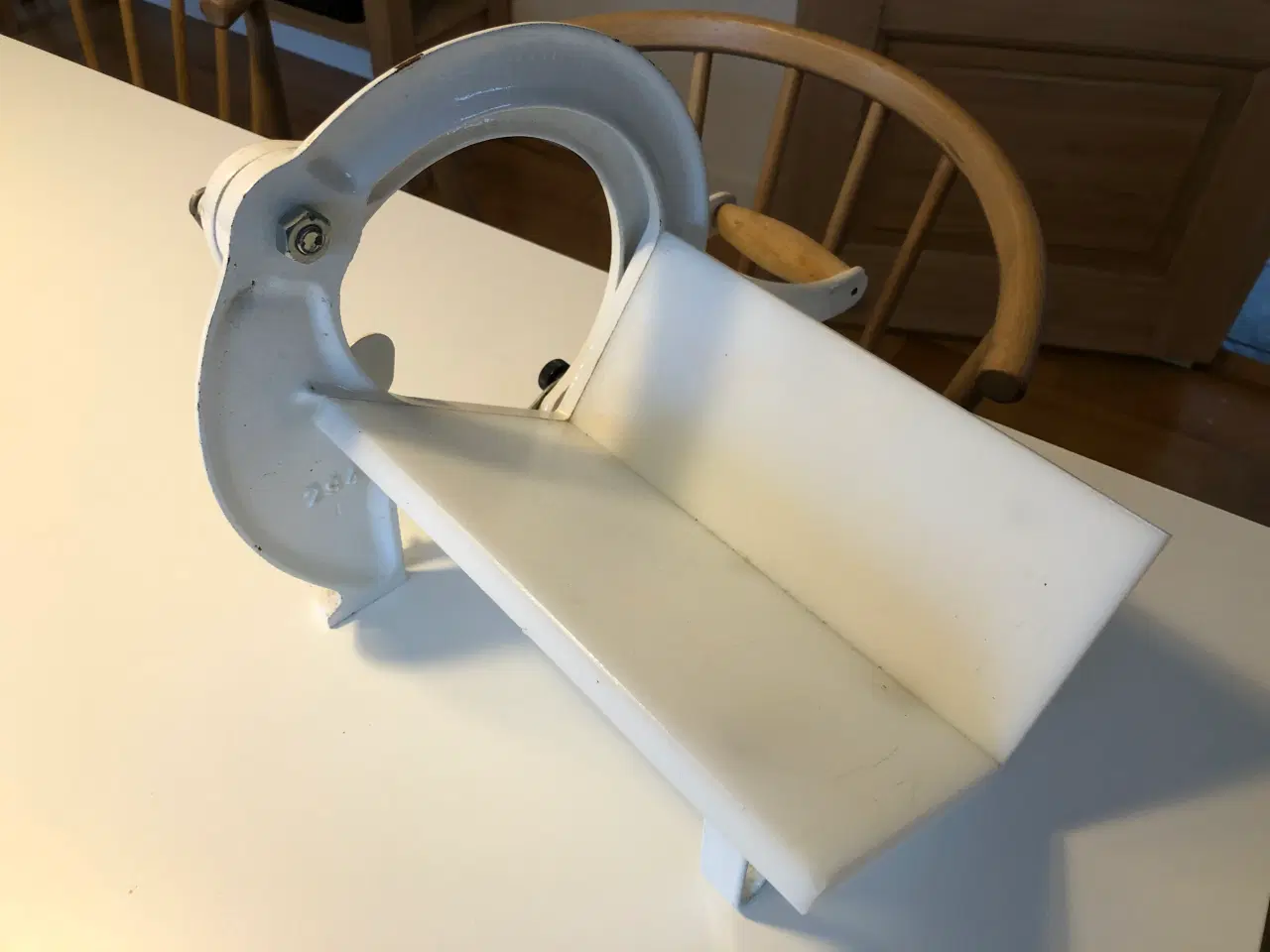 Billede 5 - Raadvad brødskærer eller osteskærer i hvid