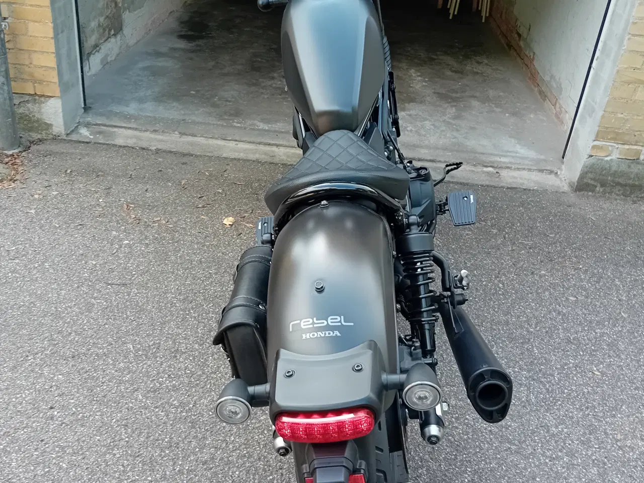 Billede 4 - Honda Rebel 500 CMX årgang 2024.