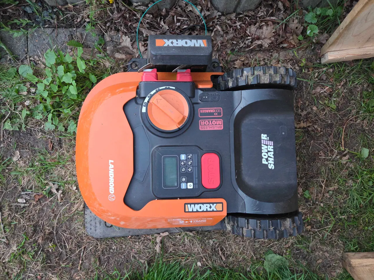 Billede 1 - Worx Landroid M700 WR142E robotplæneklipper