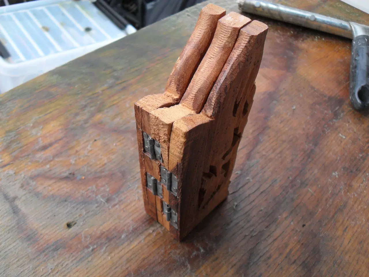 Billede 3 - flot træ opsats til fad på bordet 15 x 15 cm.