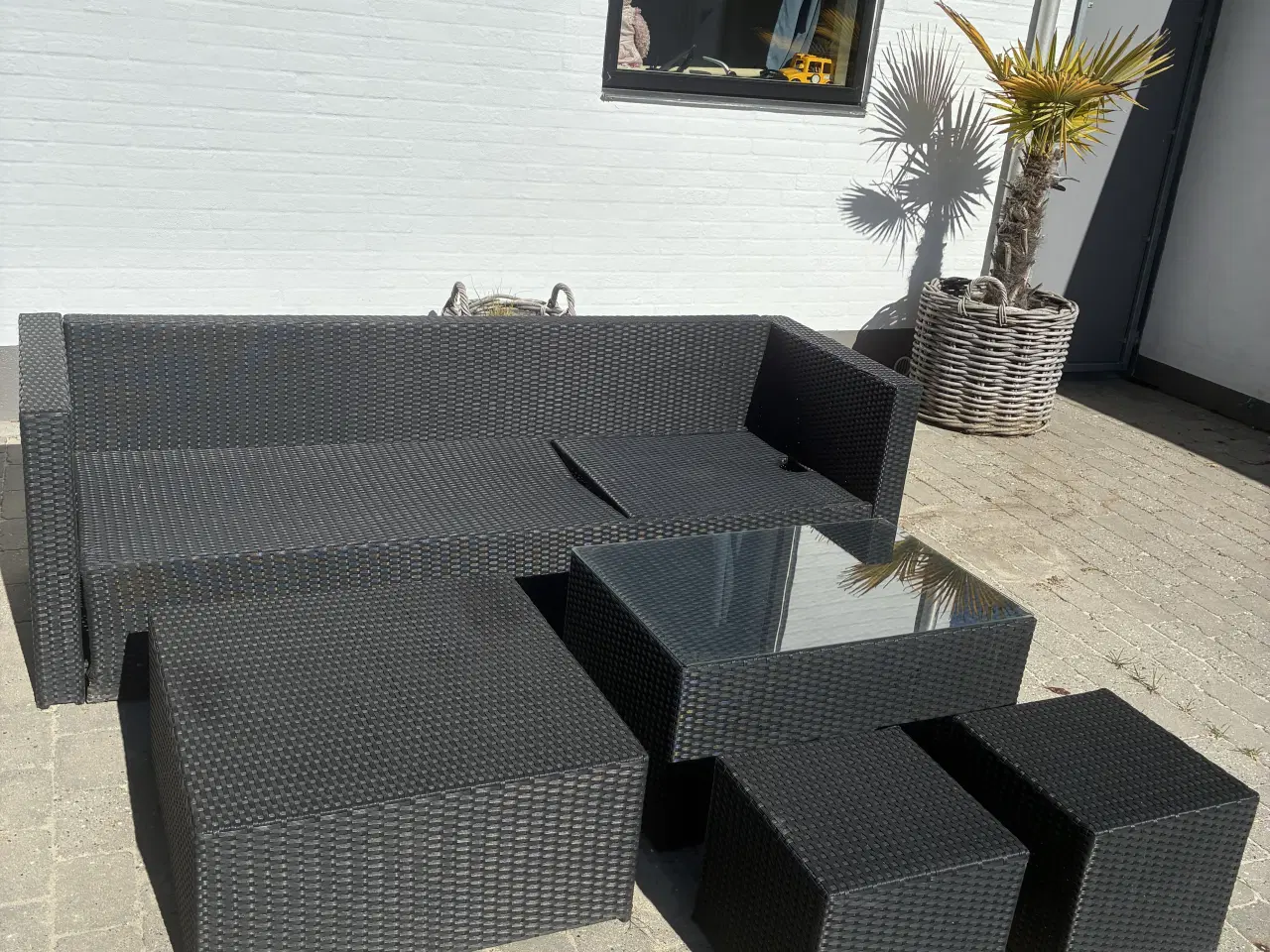 Billede 1 - Loungesæt i polyrattan – komplet sæt