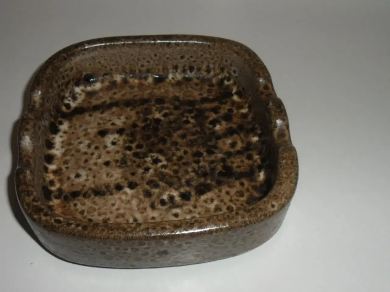 Billede 1 - Keramik fade 2 stk., Retro
