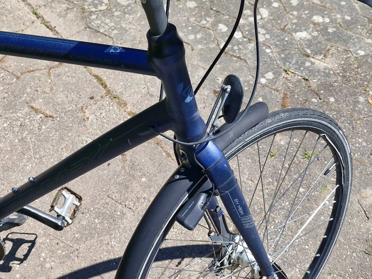 Billede 4 - Blå cykel (nøgler medfølger)