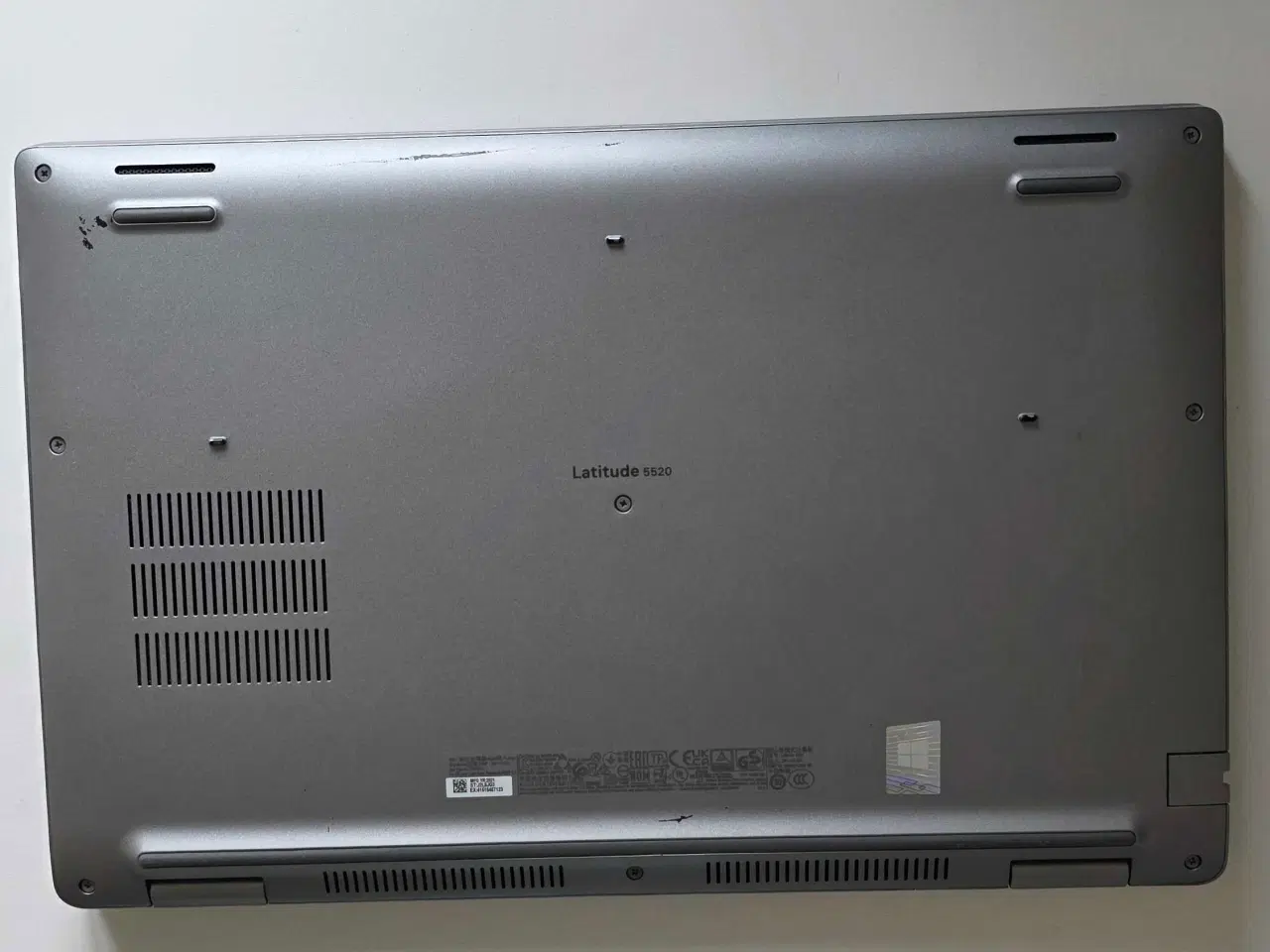 Billede 4 - Lækker Dell Latitude 5520. i5 11. Gen - 16GB Ram