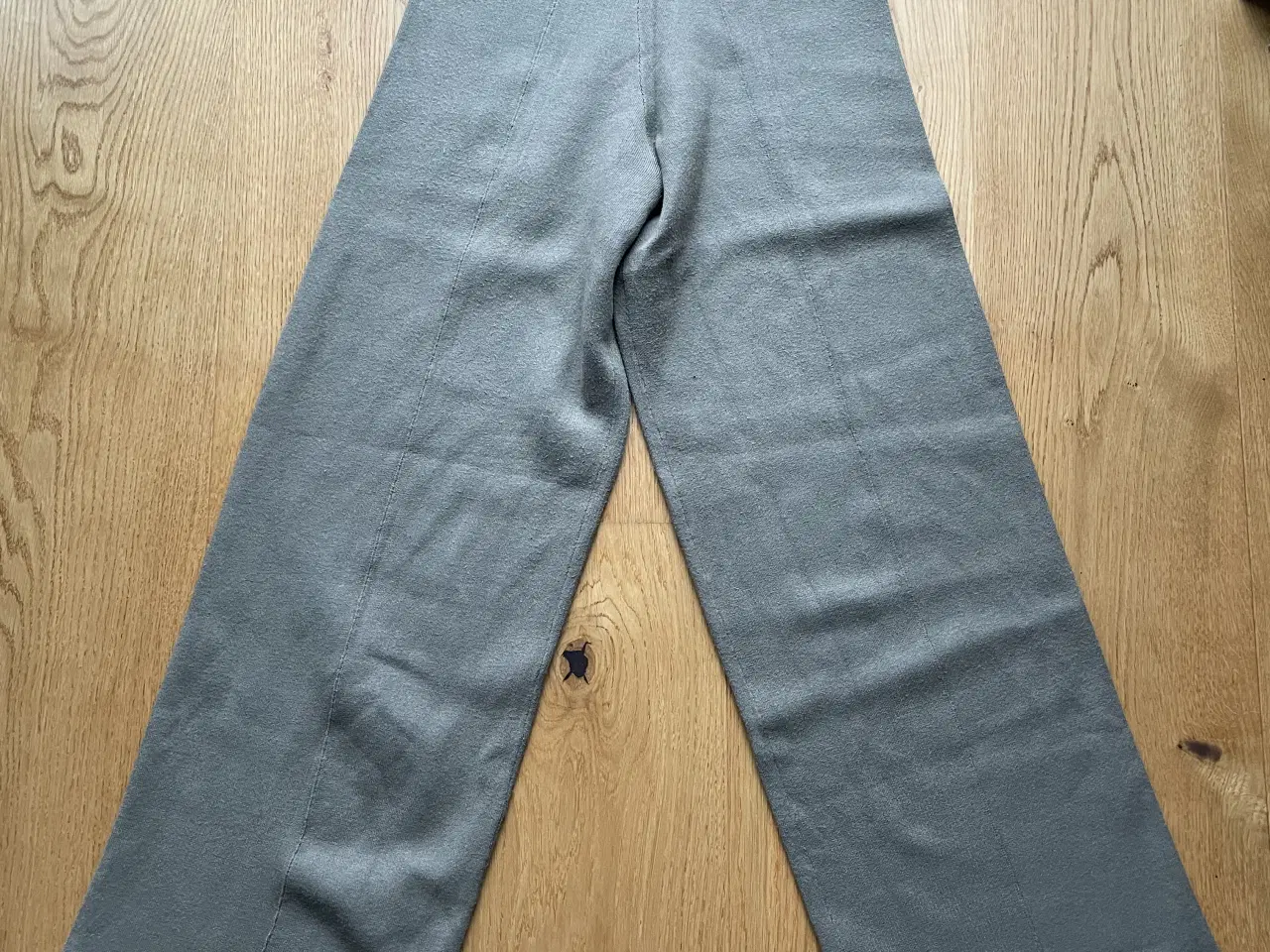 Billede 1 - Tiger of Sweden strikbukser 