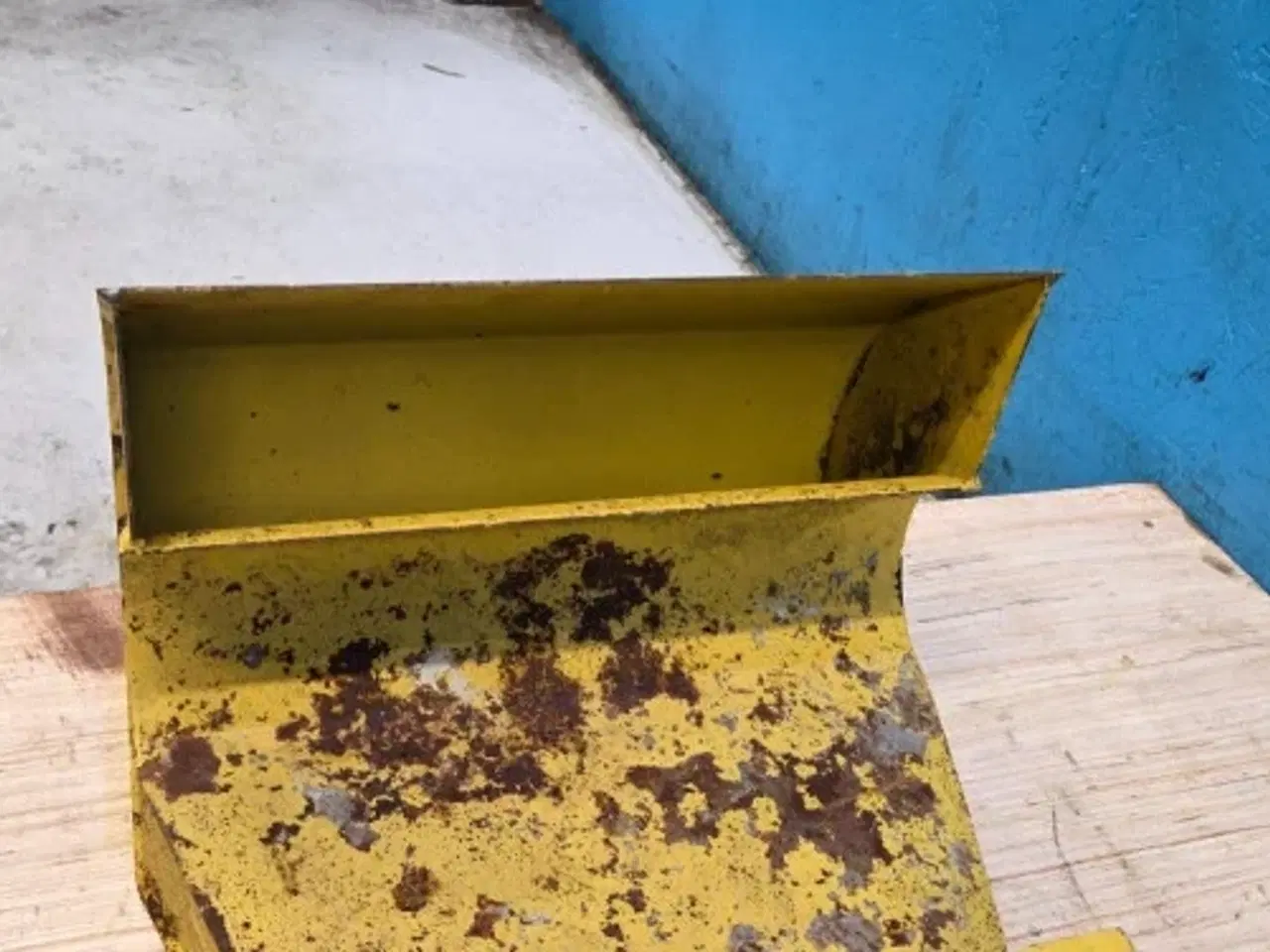 Billede 11 - New Holland TX68 Luftkanal 84000950