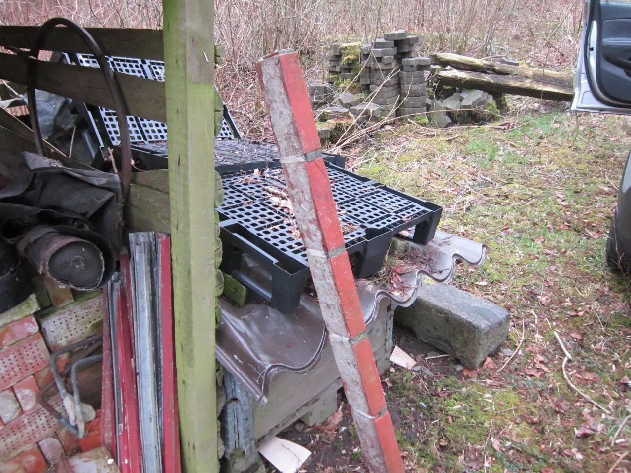 Billede 1 - Murstensoverligger til bagmur