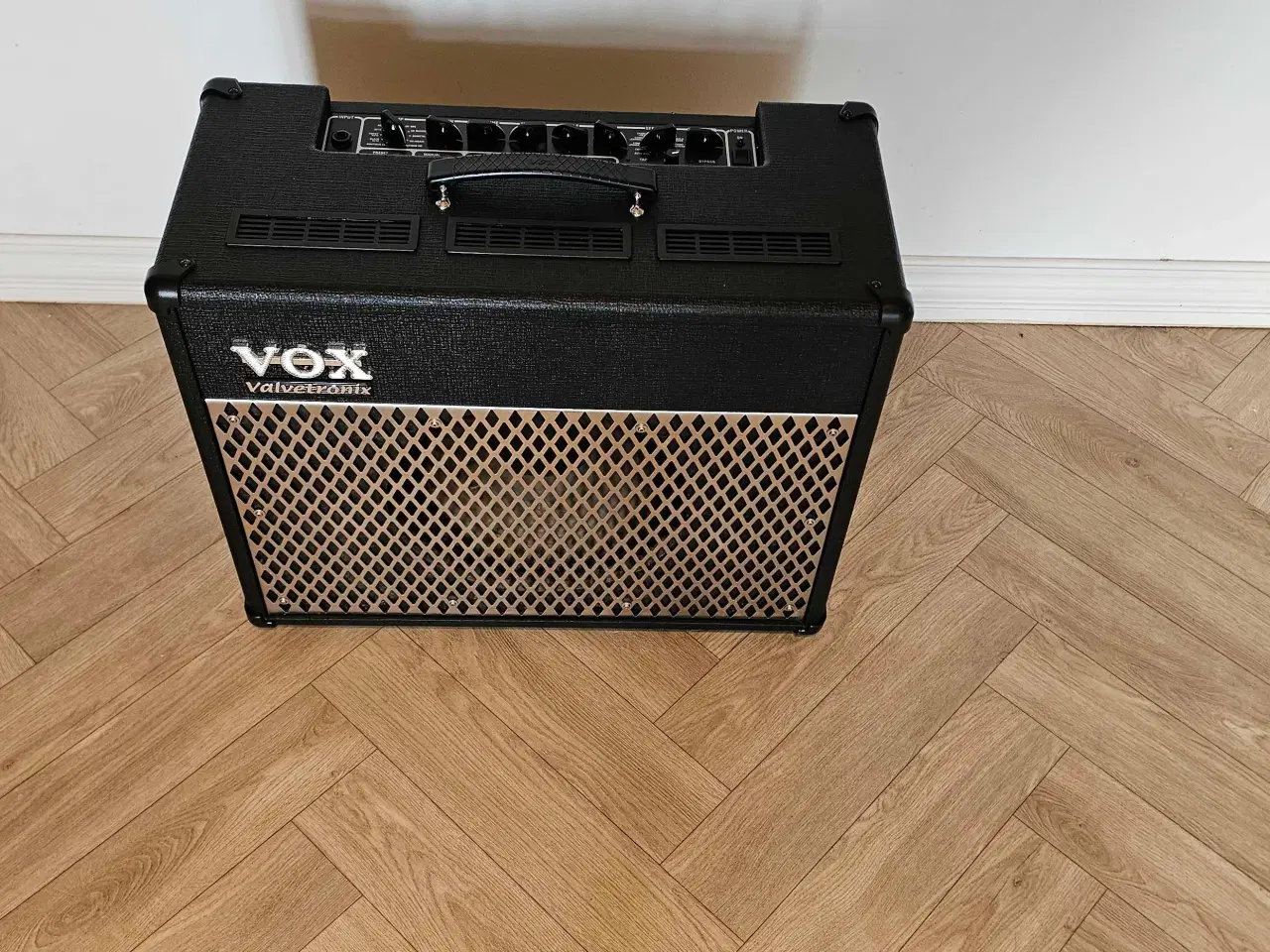 Billede 3 - Vox AD50VT Valvetronix Fed rør-hybrid med masser a