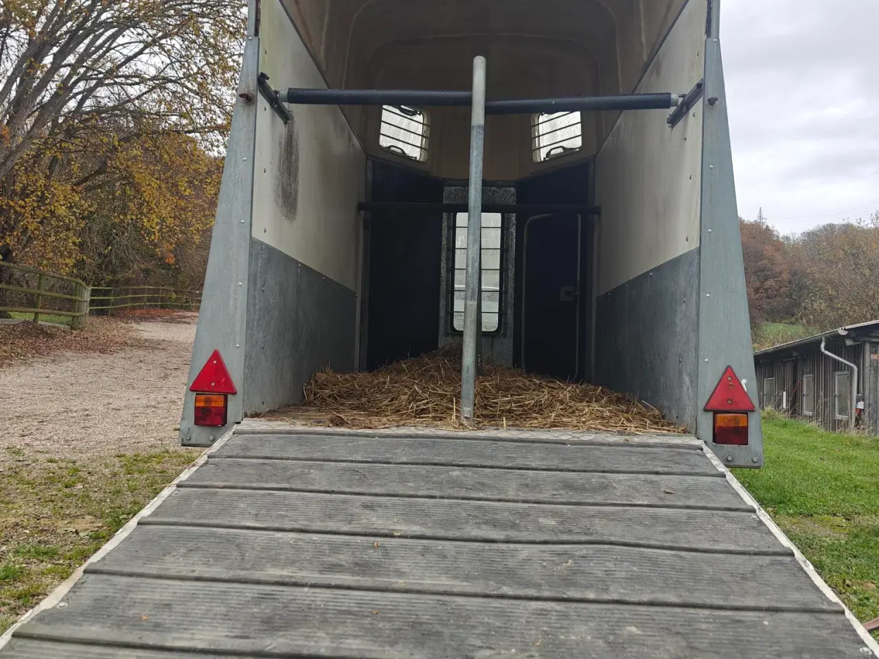 Billede 1 - Fin hestetrailer sælges