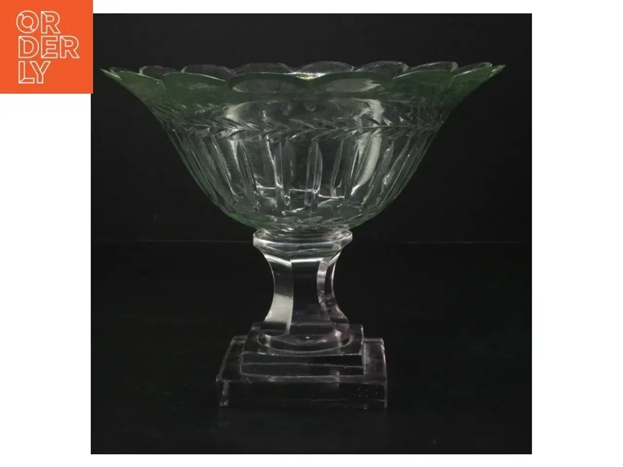 Billede 1 - Glasopsats med firkantet fod (str. H. 18 cm ø. 22 cm)