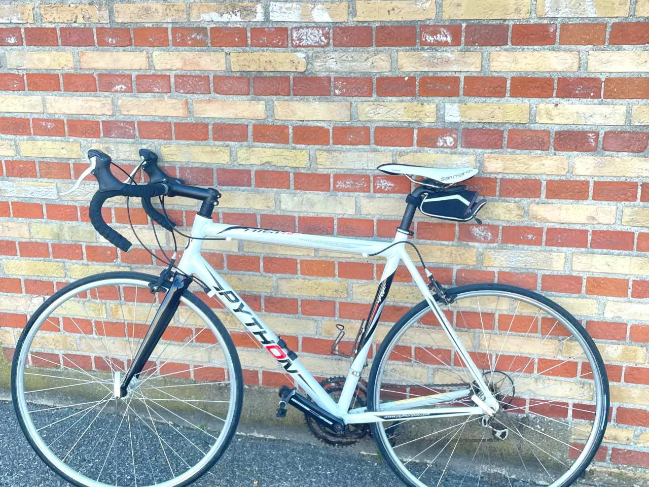 Billede 1 - 🚴 ♂️ Python A181-RF Racercykel 57 CM SORA