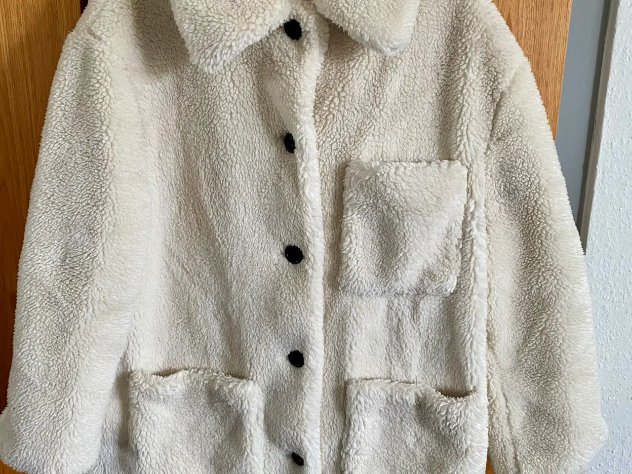Billede 1 - Lækker jakke til salg