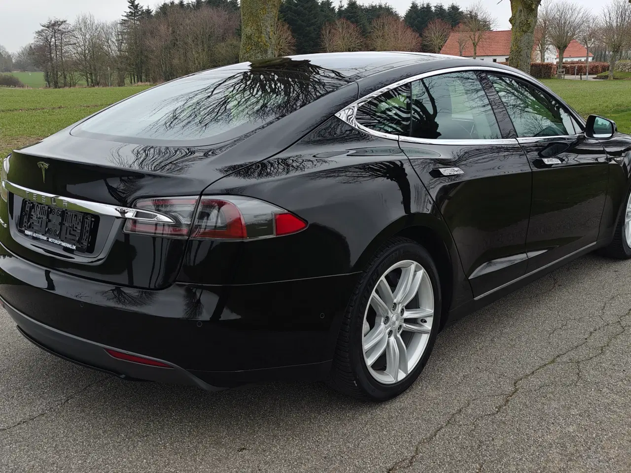 Billede 2 - Kører som en ny bil!