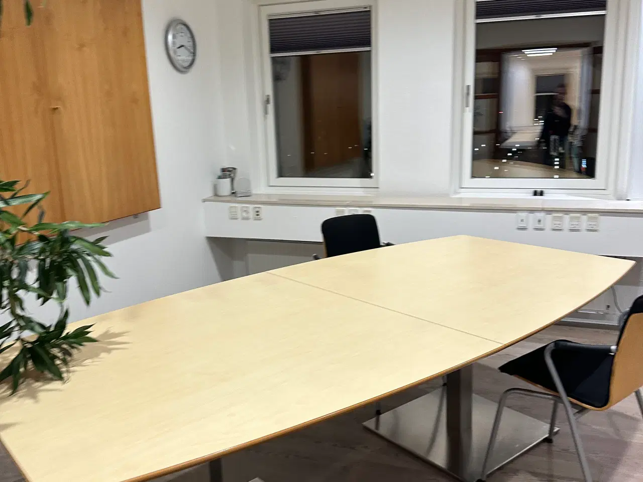 Billede 2 - Konferenceborde