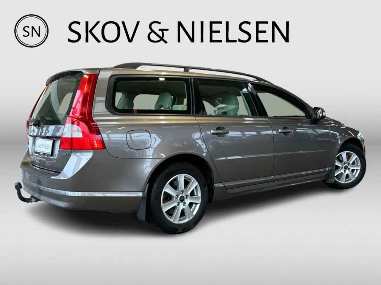 Billede 3 - Volvo V70 2,5 T Momentum aut.