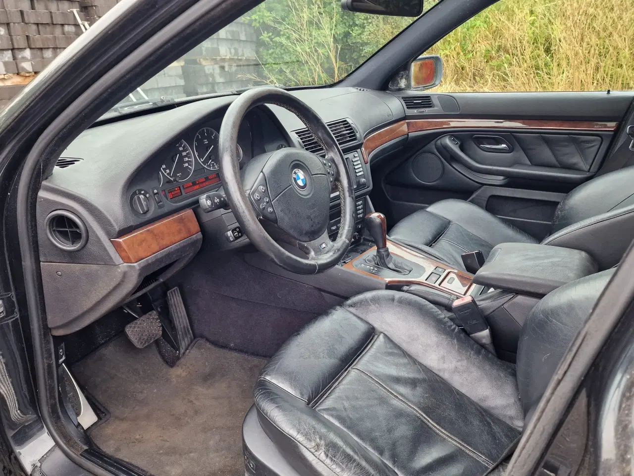 Billede 4 - BMW 540i til renovering eller eksport