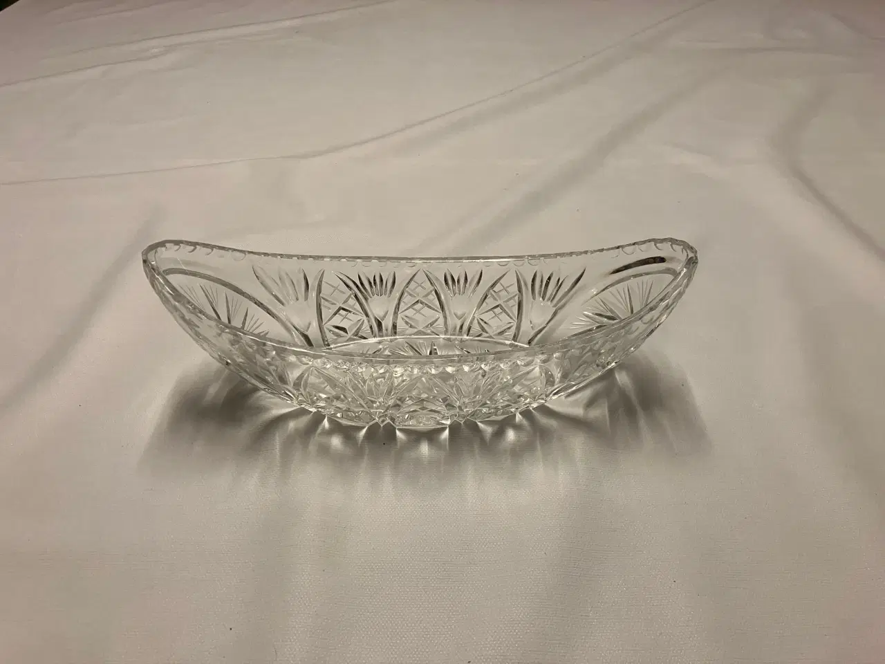 Billede 1 - Aflang Glasskål i Tjekkisk Krystal