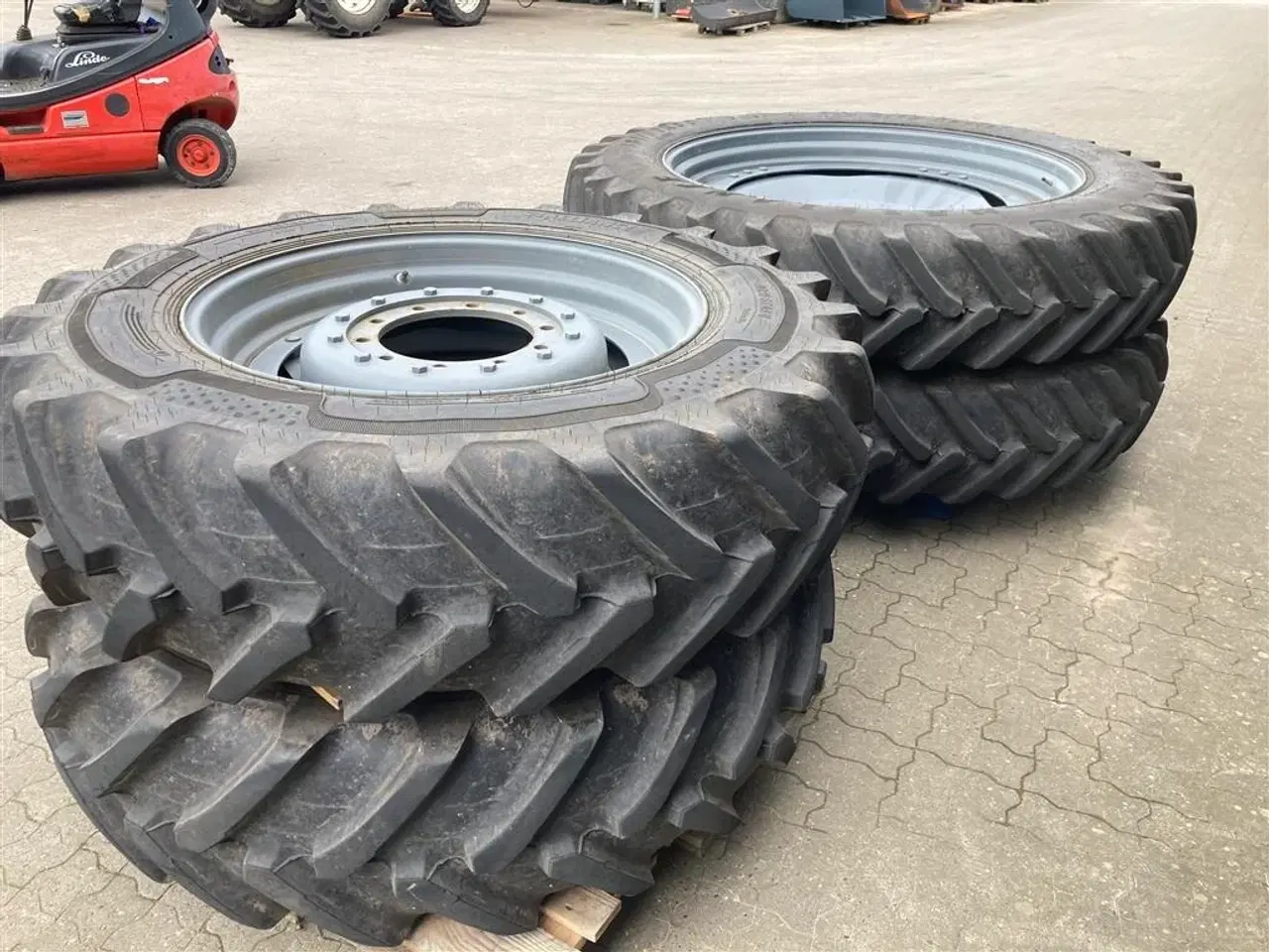 Billede 21 - Alliance 380/90-50 + 380/85-34 Fælge med løs ring til forskellige traktor modeller