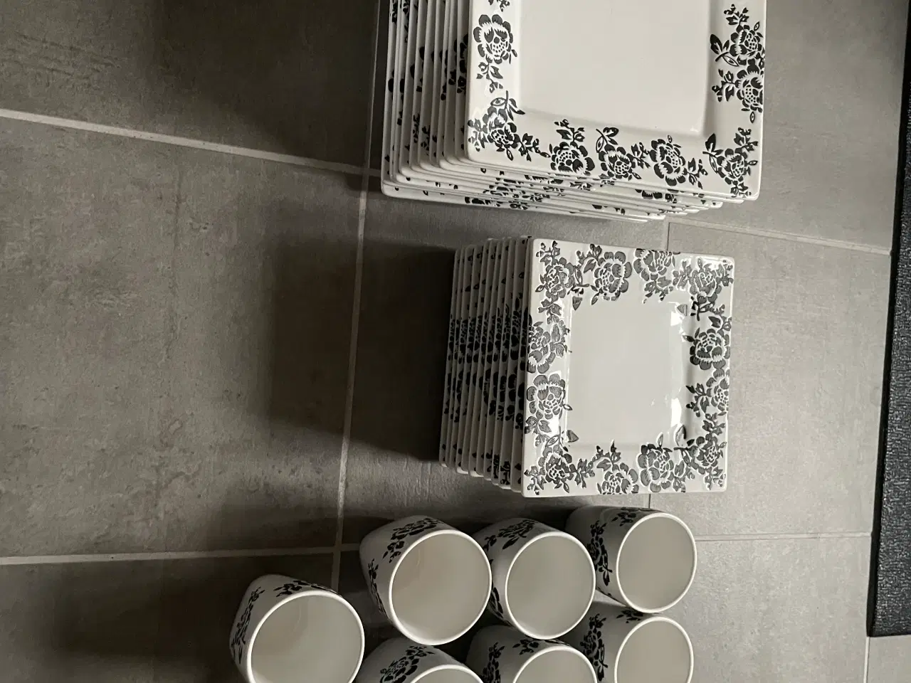 Billede 1 - Marie Sohl tallerkener og krus.