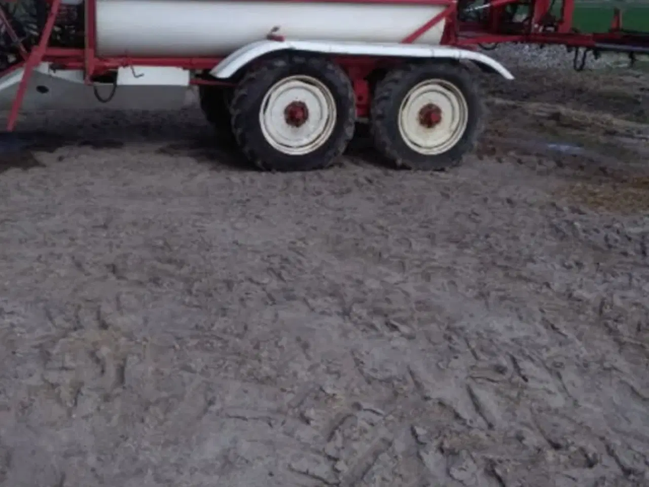 Billede 1 - Lindus 5200 - 24 mtr. 5200 liter + 300 liter ren vand