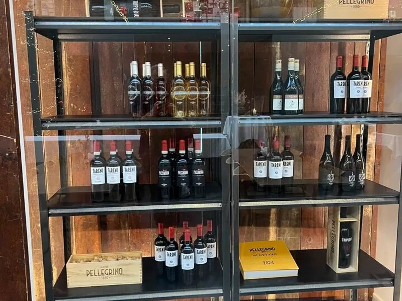 Billede 1 - 2 stk. reoler