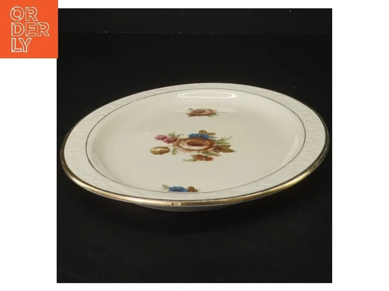 Billede 1 - Ovalt porcelænsfad med blomster fra KPM (str. Ø 26,5xØ 18,5 cm)