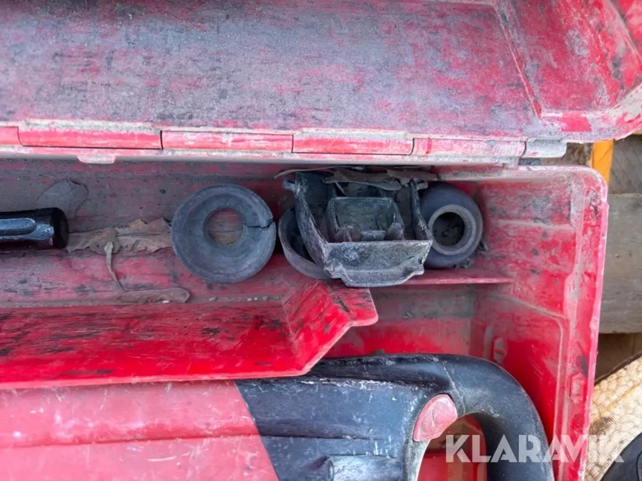 Billede 8 - Mejselhammer Hilti TE 1500-AVR med mejsler