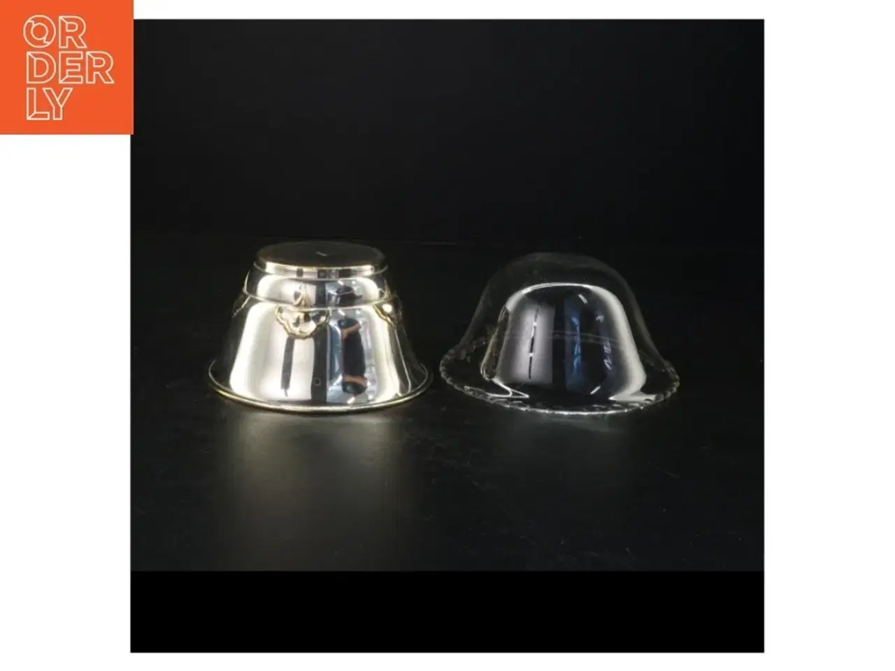 Billede 3 - Antik Sølvfarvet metalskål med glasindsats fra Victoria (str. 13,5 x 7,5 cm)