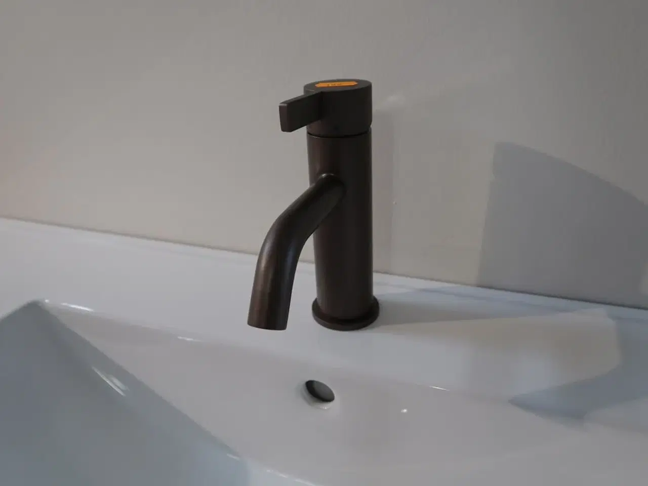 Billede 1 - Armatur CASSØE Mat Bronze