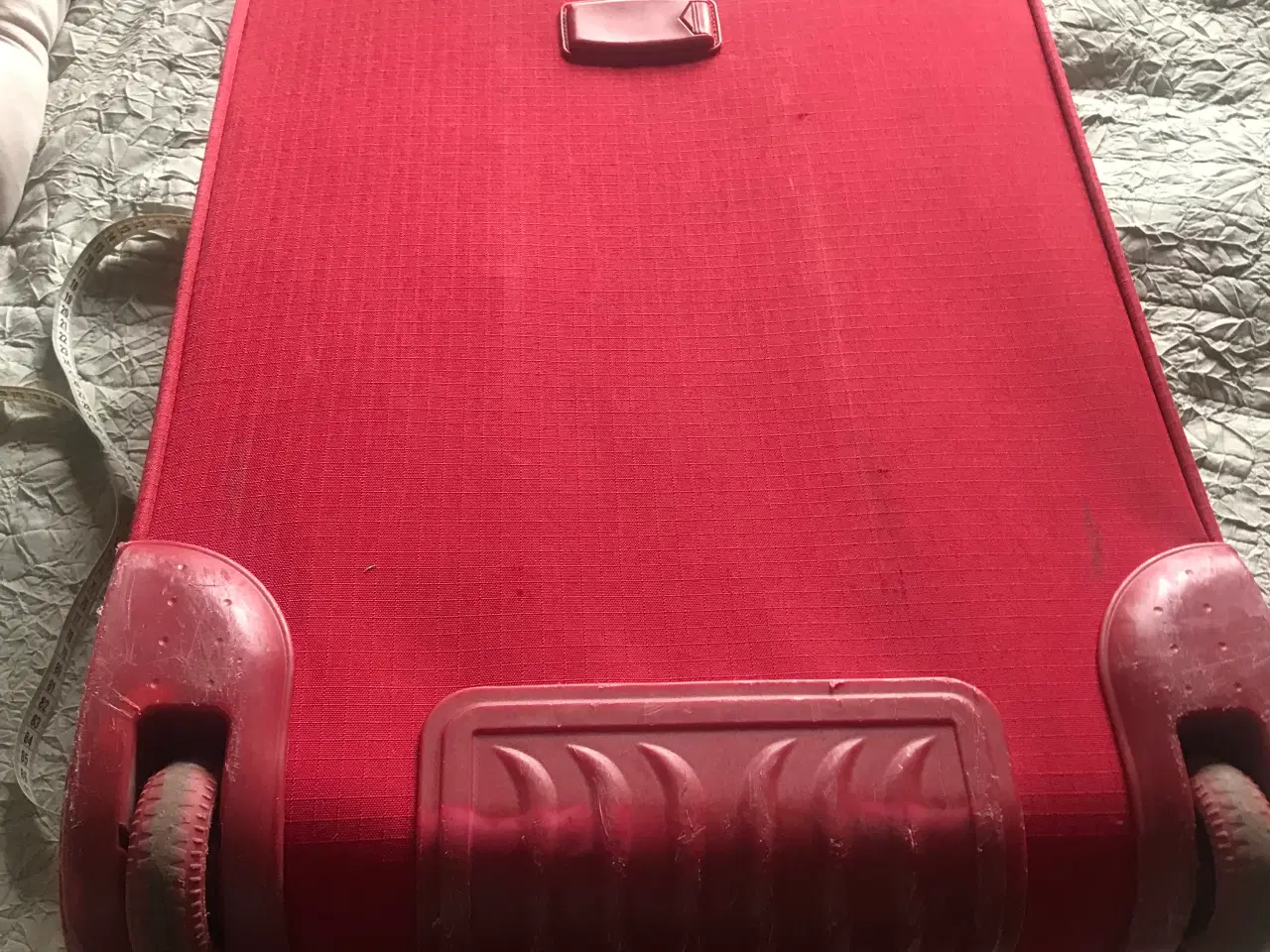 Billede 5 - Kuffert rød mellem str 
