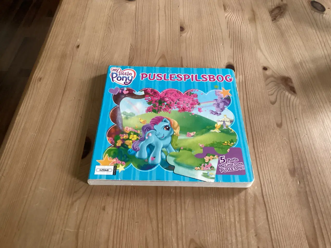 Billede 16 - My Little Pony Bøger, Dvd, Dragt