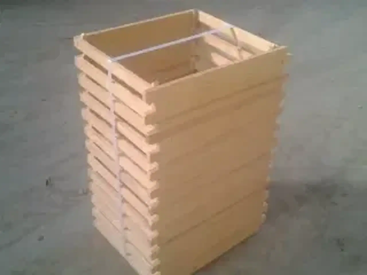 Billede 1 - Birammer 12 x 10 med tråd.