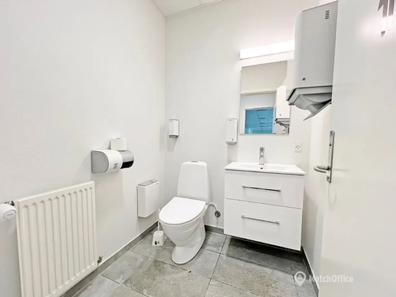 Billede 12 - Velbeliggende og alsidigt lejemål i Banebyen - i alt ca. 585 kvm