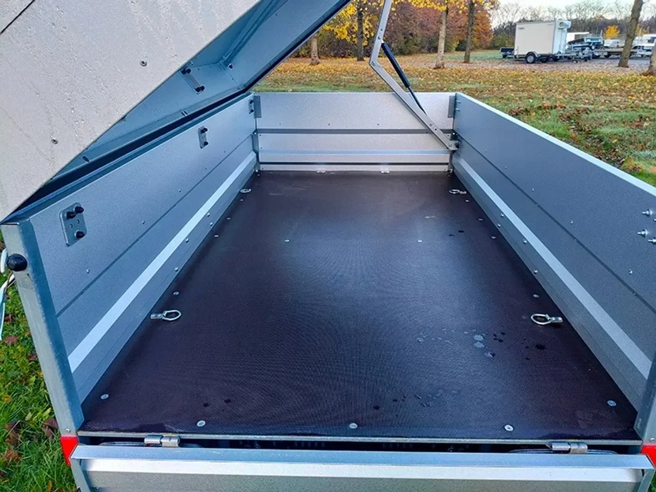 Billede 9 - Stema 2010 m/tip og 43 cm stålsider med Hardtop