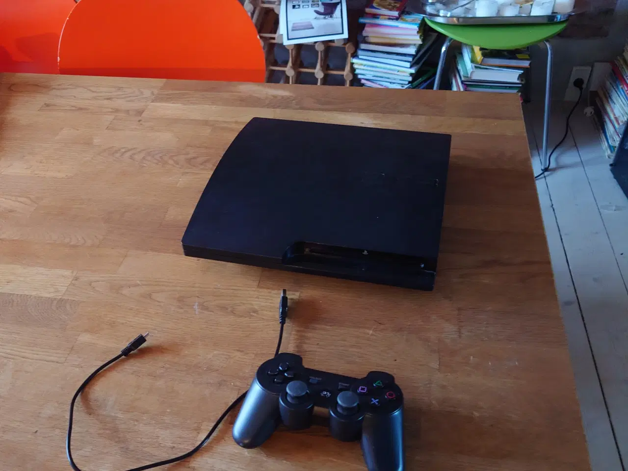 Billede 1 - Playstation 3 m en controller 