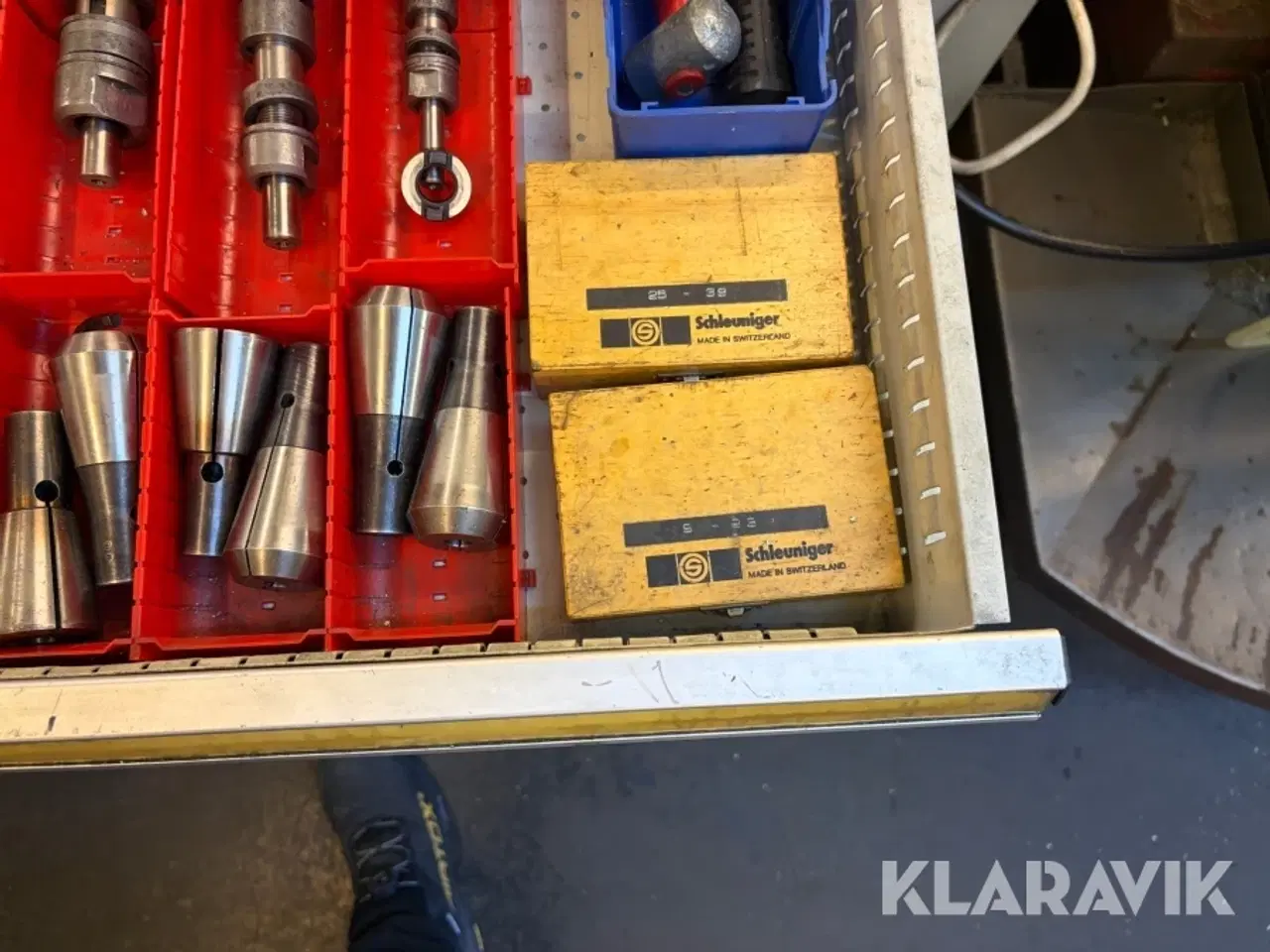 Billede 11 - Værktøjsskab med  indhold – maskineværktøj og tilbehør