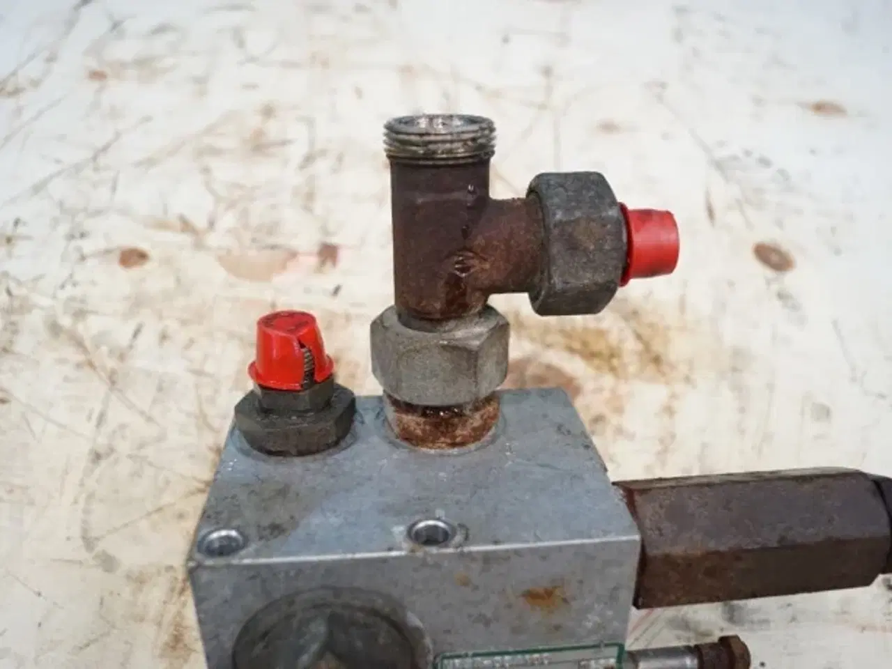 Billede 2 - Dronningborg D7500 Flowdivider 45110048