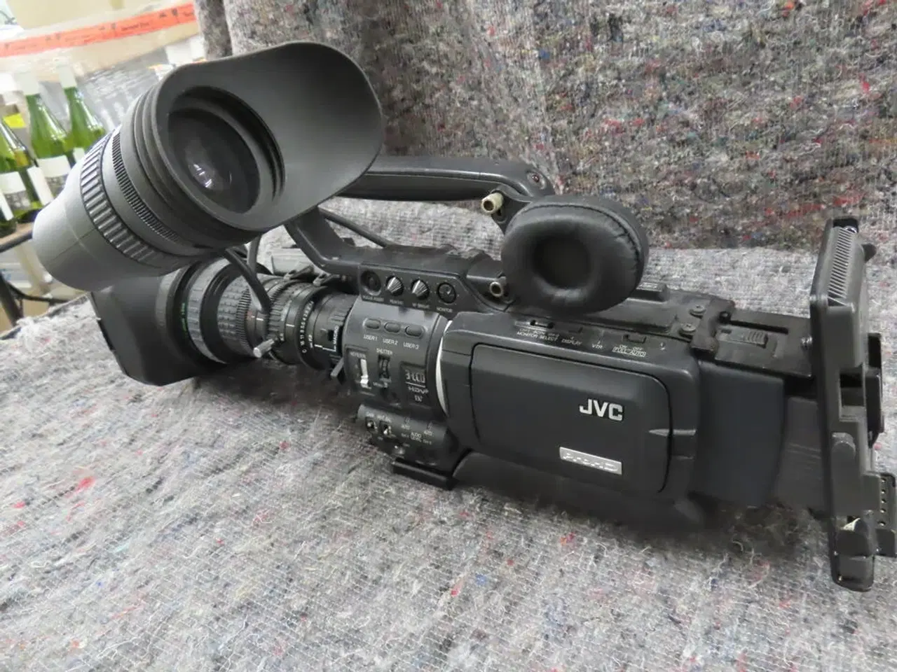 Billede 4 - Videokamera - JVC HDV 720 P (MOMSFRI)