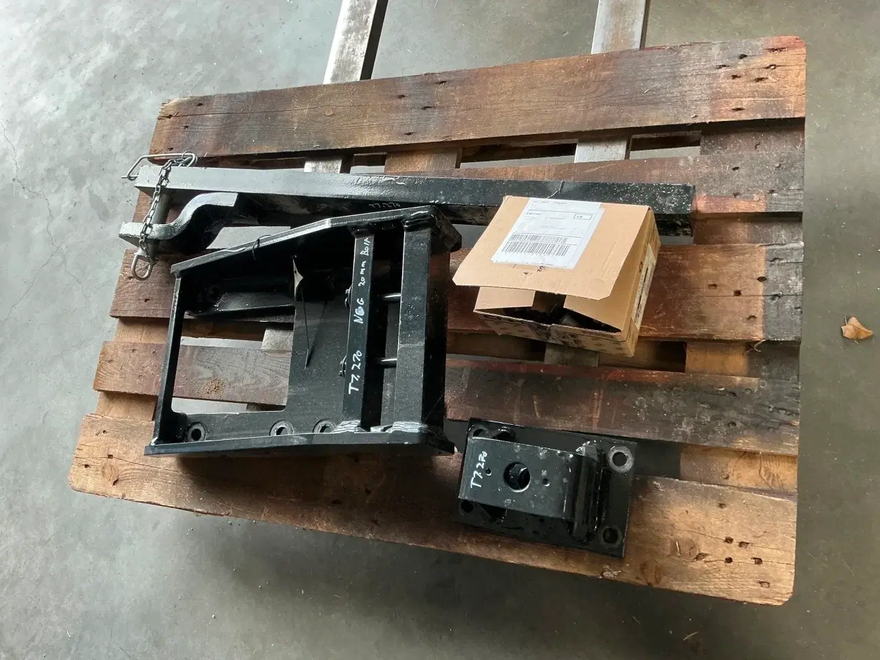 Billede 1 - New Holland Fast træk med trækbom t/T7 LWB