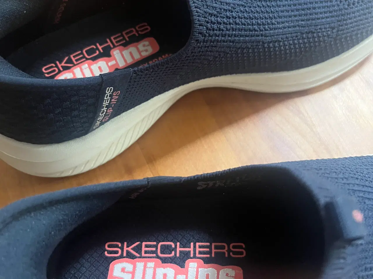Billede 3 - Sketchers dame slip-ins str. 38 navy