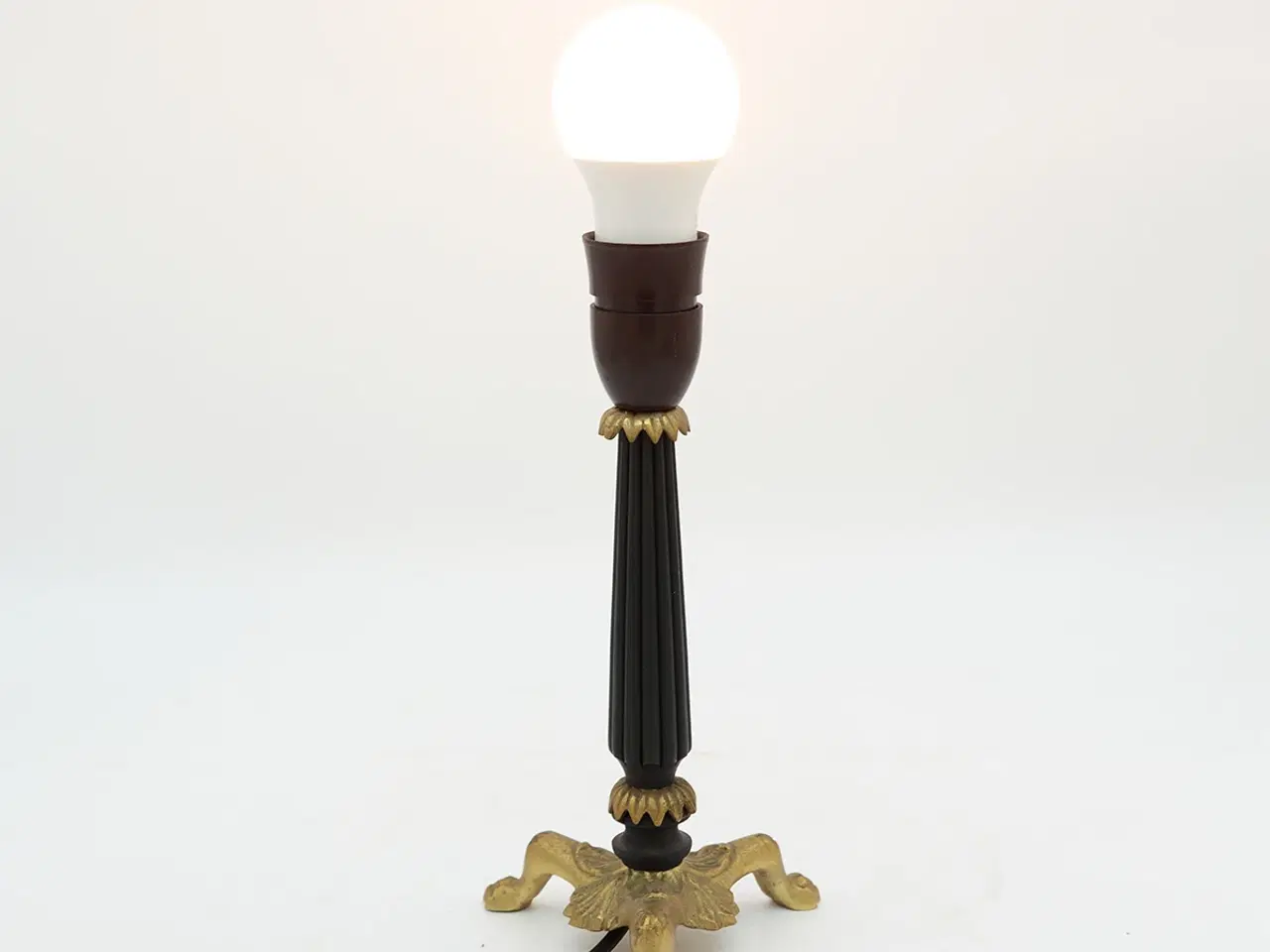 Billede 4 - Sort bordlampe m. guld treben, ca. 1940–60