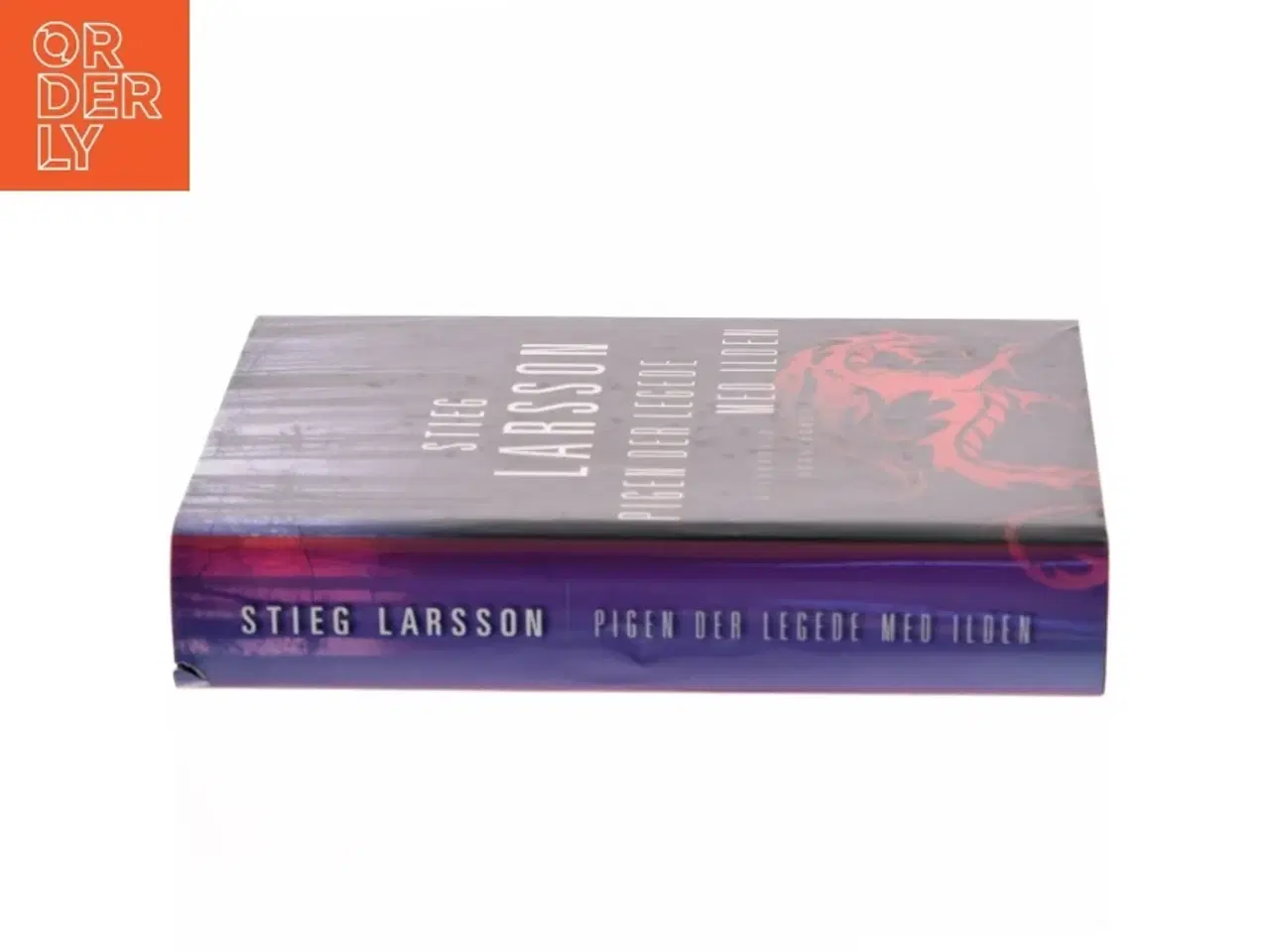 Billede 2 - Pigen der legede med ilden af Stieg Larsson (Bog)
