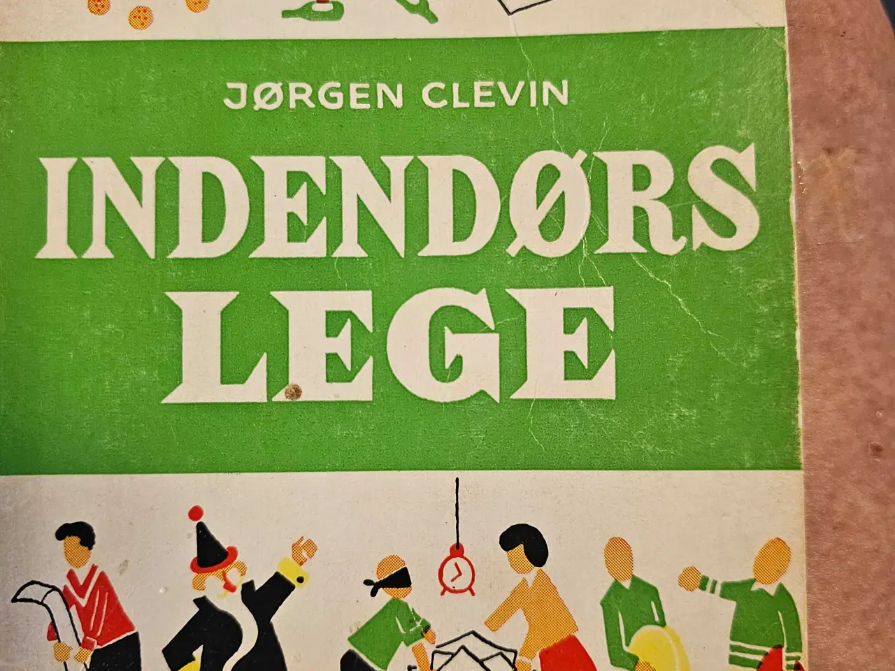 Billede 1 - Indendørs- og udendørs lege af Jørgen Clevin