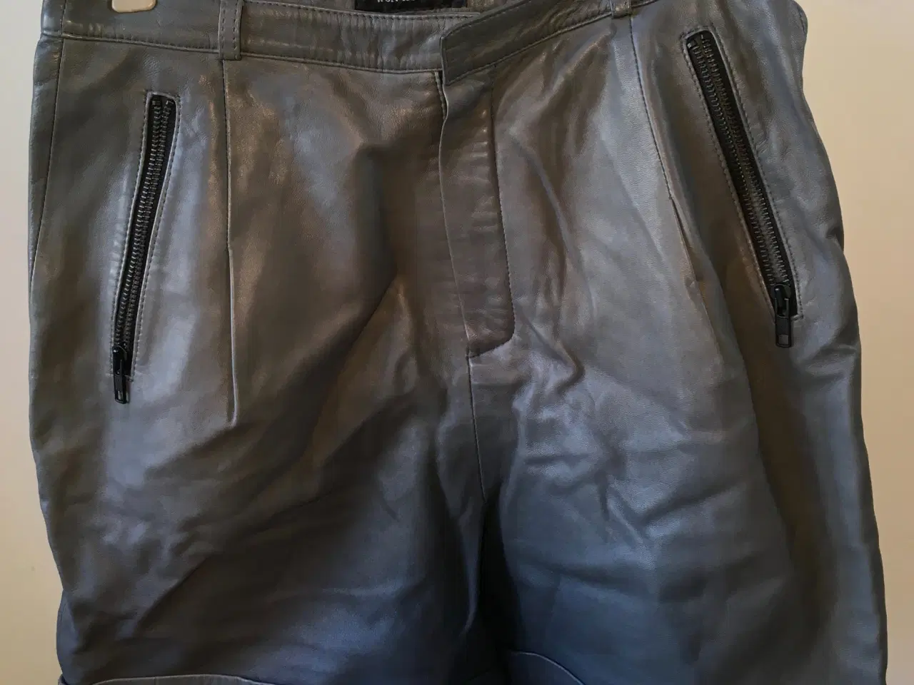 Billede 1 - Won Hundred, skind-shorts, str S