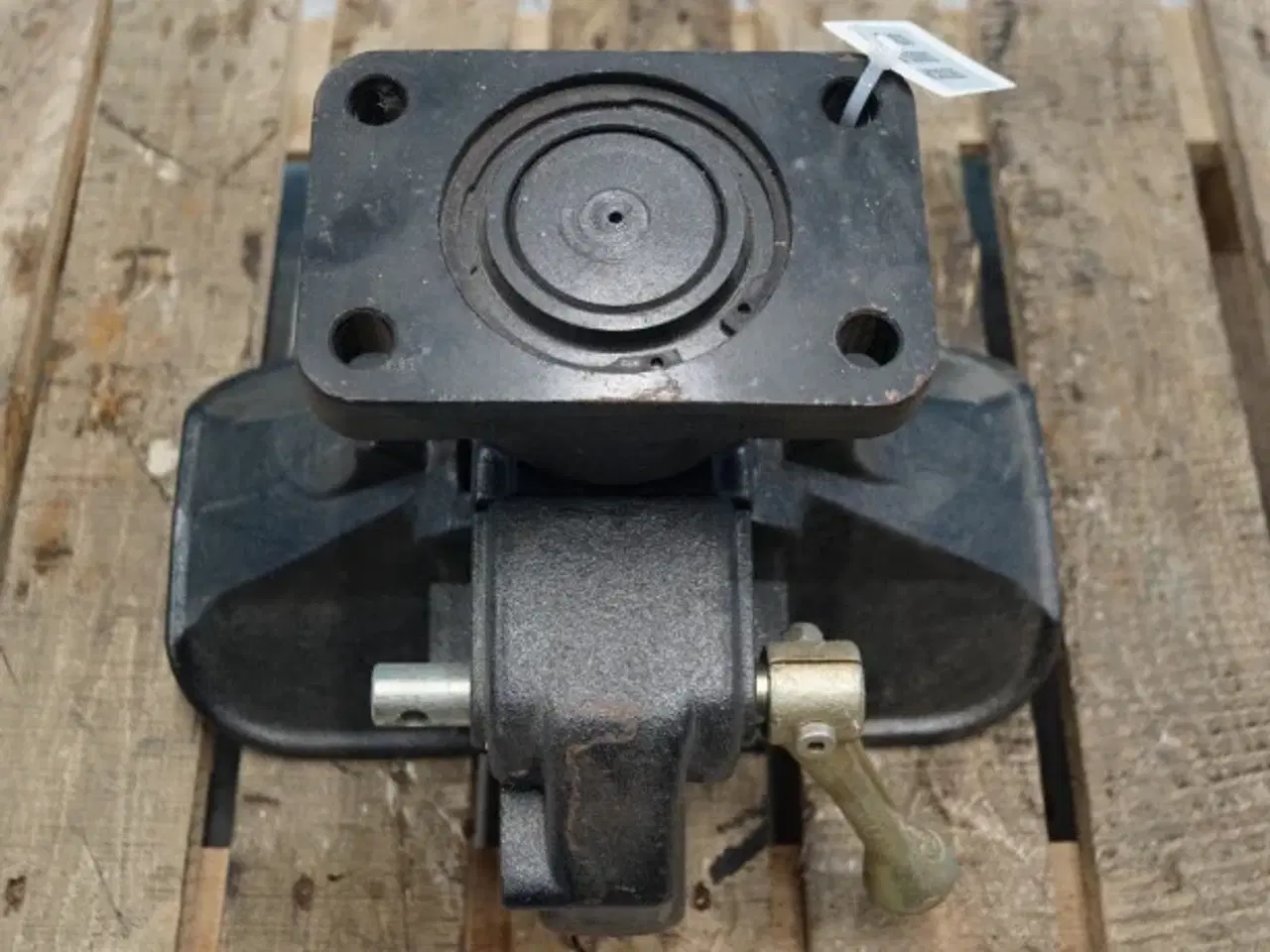 Billede 3 - New Holland FR9090 Anhængerkobling 87536893